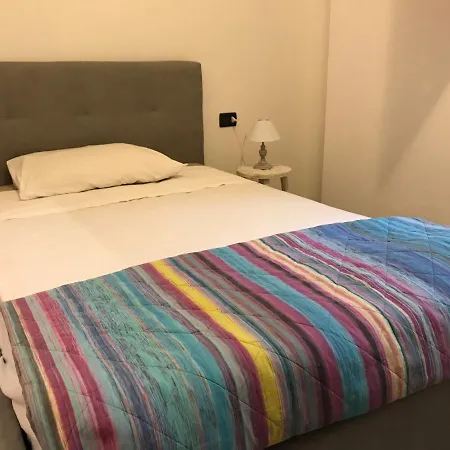 Luxury Apt In Eden Lägenhet